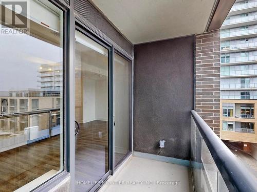 420 - 185 Deerfield Road, Newmarket, ON - Outdoor With Balcony With Exterior