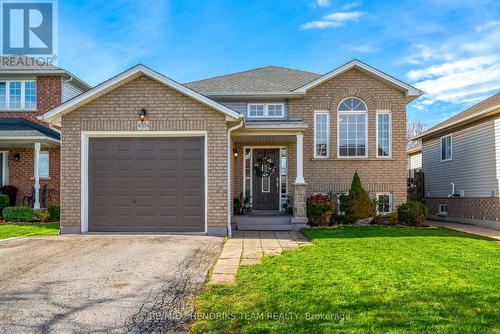 4034 Barry Drive, Lincoln (982 - Beamsville), ON - Outdoor With Facade