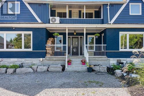 511 Woodlawn Road, Welland, ON - Outdoor With Deck Patio Veranda With Facade