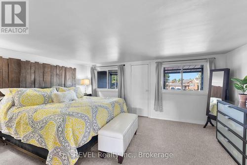 511 Woodlawn Road, Welland, ON - Indoor Photo Showing Bedroom