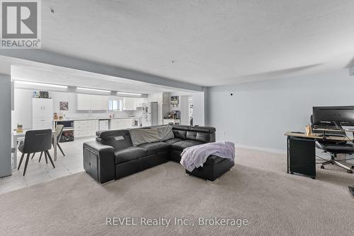 511 Woodlawn Road, Welland, ON - Indoor Photo Showing Other Room