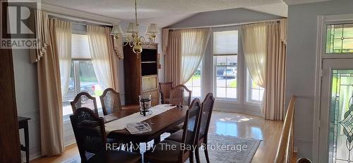 7 Trailwood Place, Wasaga Beach, ON - Indoor Photo Showing Dining Room