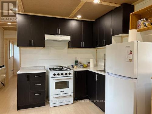 116 - 93 Rye Road, Parry Sound, Unorganized District (Lount), ON - Indoor Photo Showing Kitchen