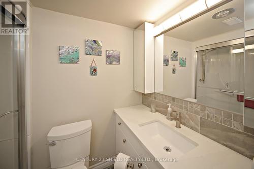 304 - 308 2Nd Street E, Cornwall, ON - Indoor Photo Showing Bathroom