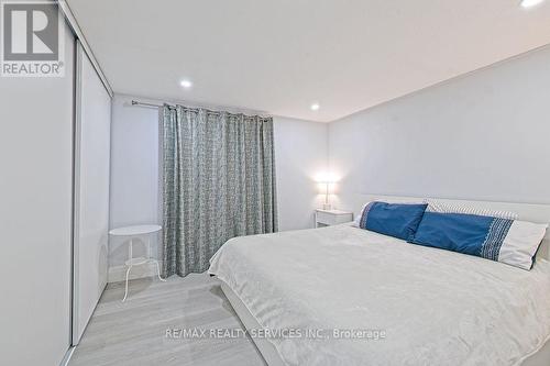 101 Walkem Drive, New Tecumseth, ON - Indoor Photo Showing Bedroom