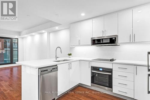 405 - 180 George Street, Ottawa, ON - Indoor Photo Showing Kitchen With Upgraded Kitchen