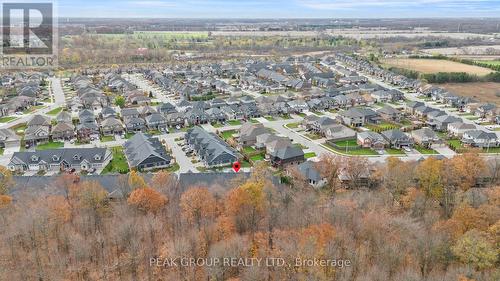 2 - 9245 Shoveller Drive, Niagara Falls (219 - Forestview), ON - Outdoor With View