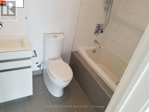 3408 - 197 Yonge Street, Toronto, ON - Indoor Photo Showing Bathroom