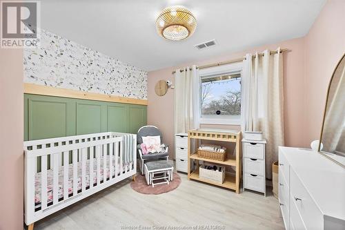 35 Hillview, Kingsville, ON - Indoor Photo Showing Bedroom