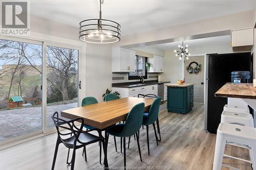 35 Hillview, Kingsville, ON - Indoor Photo Showing Dining Room