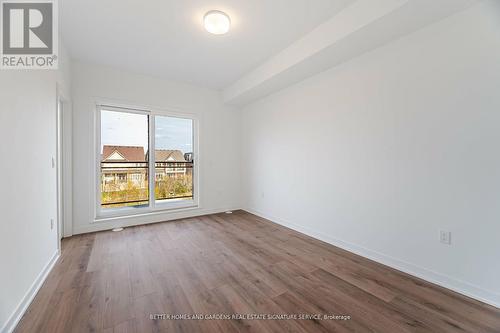 3045 Trailside Drive, Oakville, ON - Indoor Photo Showing Other Room