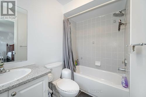 17 Dawes Road, Brampton, ON - Indoor Photo Showing Bathroom