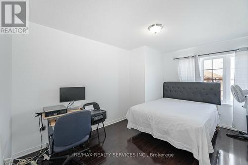 17 Dawes Road, Brampton, ON - Indoor Photo Showing Bedroom