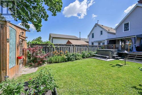 53 1/2 Robins Avenue, Hamilton, ON - Outdoor With Deck Patio Veranda