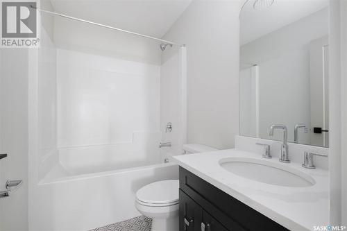 5 Country Road, Lumsden, SK - Indoor Photo Showing Bathroom