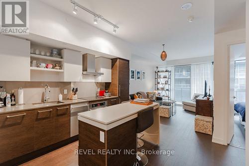 1115 - 1030 King Street W, Toronto, ON - Indoor Photo Showing Kitchen