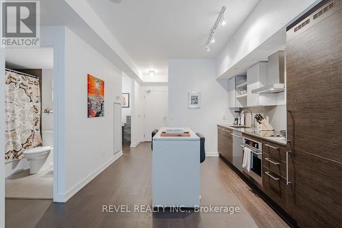 1115 - 1030 King Street W, Toronto, ON - Indoor Photo Showing Kitchen