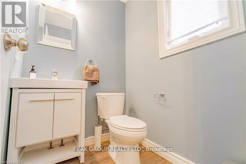 4 - 5150 Dorchester Road, Niagara Falls (212 - Morrison), ON - Indoor Photo Showing Bathroom