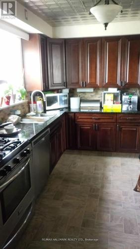 263 Oak Park Avenue, Toronto, ON - Indoor Photo Showing Kitchen