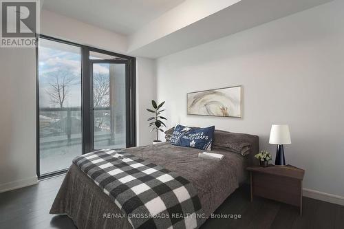 305 - 2799 Kingston Road, Toronto, ON - Indoor Photo Showing Bedroom