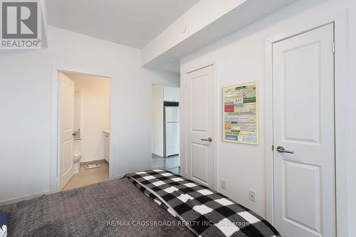 305 - 2799 Kingston Road, Toronto, ON - Indoor Photo Showing Bedroom