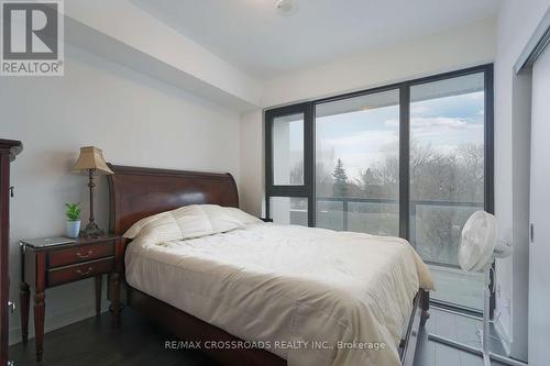 305 - 2799 Kingston Road, Toronto, ON - Indoor Photo Showing Bedroom