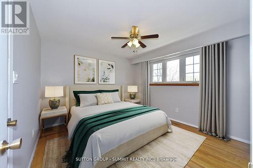 9 Ivy Green Crescent, Toronto, ON - Indoor Photo Showing Bedroom