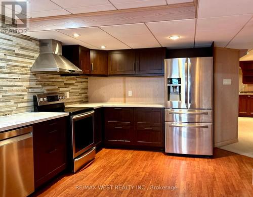 Bsmt - 463 Hewitt Circle, Newmarket, ON - Indoor Photo Showing Kitchen