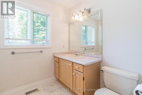 2087 Wilkinson Street, Innisfil, ON - Indoor Photo Showing Bathroom