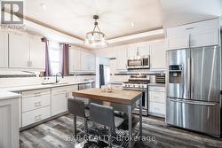 Beautifully updated kitchen w/ included appliances - 