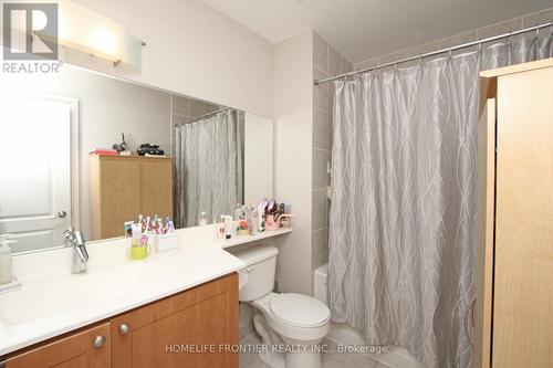 619 - 30 North Park Road, Vaughan, ON - Indoor Photo Showing Bathroom