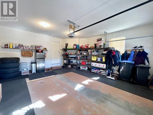 1634 Carmi Avenue Unit# 149, Penticton, BC - Indoor Photo Showing Garage