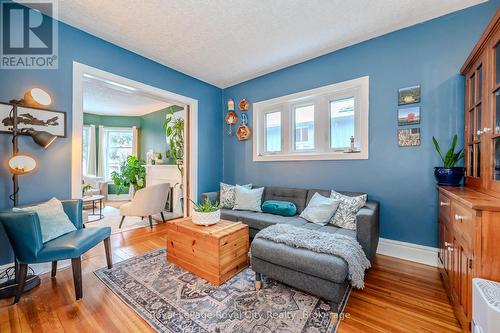 129 Northumberland Street, Guelph (Central West), ON - Indoor Photo Showing Living Room