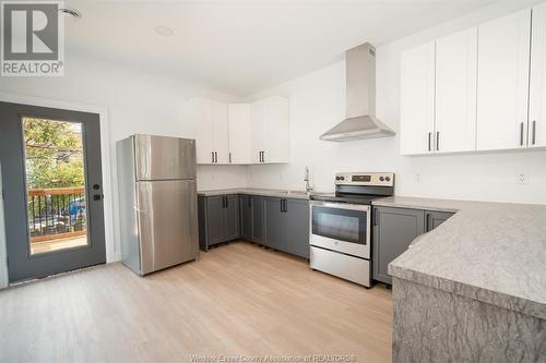 1202 Laurendeau Avenue Unit# Upper, Windsor, ON - Indoor Photo Showing Kitchen With Stainless Steel Kitchen