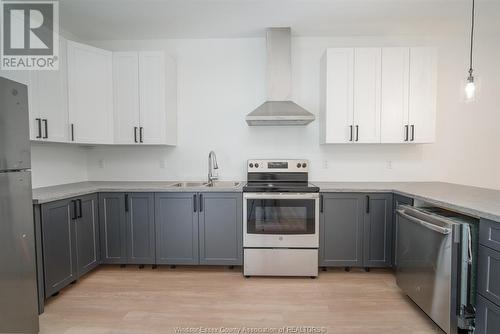 1202 Laurendeau Avenue Unit# Upper, Windsor, ON - Indoor Photo Showing Kitchen With Stainless Steel Kitchen With Double Sink