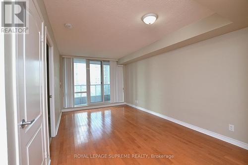 1007 - 1 Elm Drive W, Mississauga, ON - Indoor Photo Showing Other Room