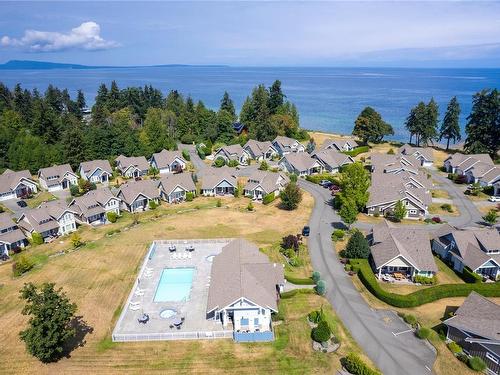 45-5251 Island Hwy West, Qualicum Beach, BC 