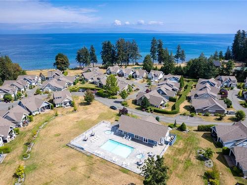 45-5251 Island Hwy West, Qualicum Beach, BC 