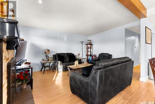 337 Mccarthy Boulevard N, Regina, SK - Indoor Photo Showing Other Room