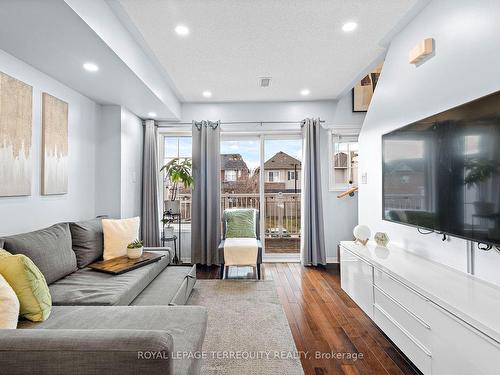 49 Cooperage Lane, Ajax, ON - Indoor Photo Showing Living Room