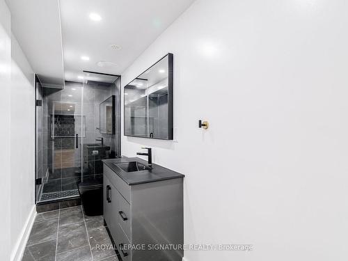 3-861 O'Connor Dr, Toronto, ON -  Photo Showing Other Room