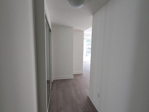 2017-9 Mabelle Ave, Toronto, ON - Indoor Photo Showing Other Room