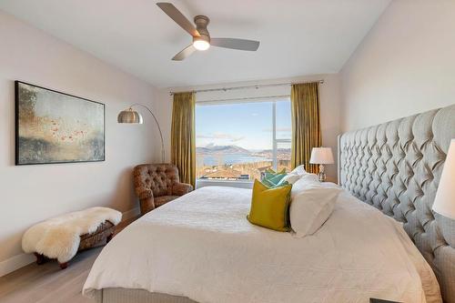 484 Sparrow Hawk Court, Kelowna, BC - Indoor Photo Showing Bedroom