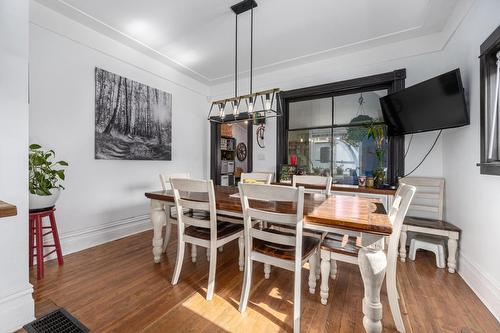 253 Royal Avenue, Kamloops, BC - Indoor Photo Showing Dining Room