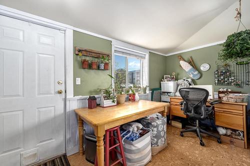 253 Royal Avenue, Kamloops, BC - Indoor Photo Showing Office