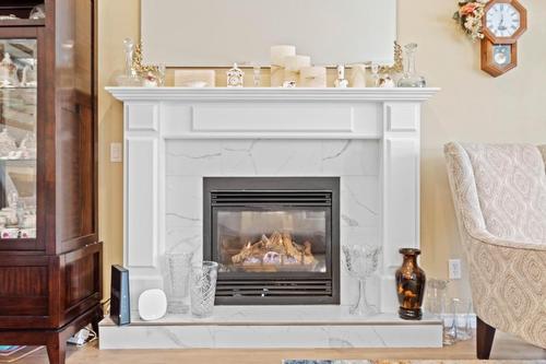 1655 Woodburn Drive, Cache Creek, BC - Indoor Photo Showing Living Room With Fireplace