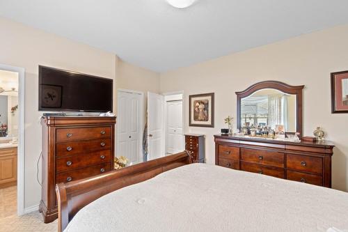 1655 Woodburn Drive, Cache Creek, BC - Indoor Photo Showing Bedroom