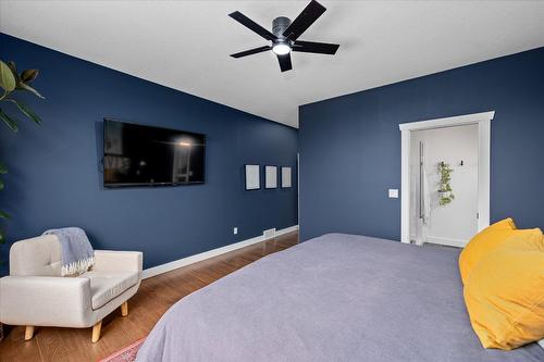 1407 Kendra Court, Kelowna, BC - Indoor Photo Showing Bedroom