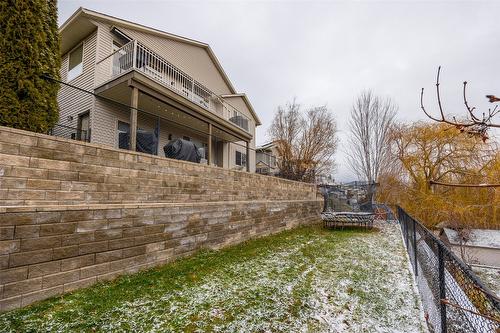 1407 Kendra Court, Kelowna, BC - Outdoor