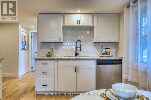 247 Huron Street W, South Huron, ON - Indoor Photo Showing Kitchen With Upgraded Kitchen